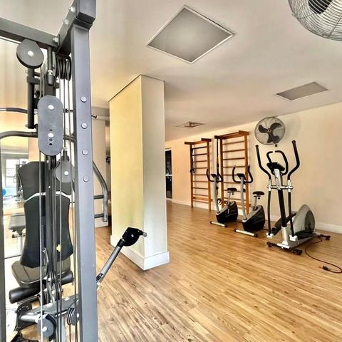 Apartamento para alugar com 100m², 3 quartos e 2 vagas Apartamento para alugar com 100m², 3 quartos e 2 vagasÁrea comum - Academia