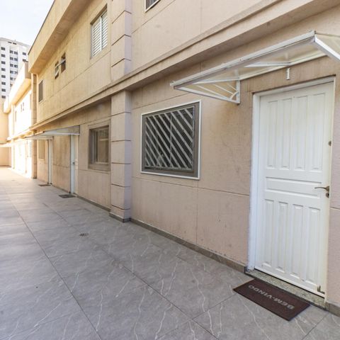 Casa de condomínio à venda com 91m², 3 quartos e 2 vagas Casa de condomínio à venda com 91m², 3 quartos e 2 vagasÁrea comum