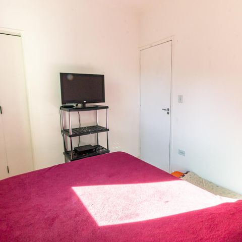 Casa de condomínio à venda com 91m², 3 quartos e 2 vagas Casa de condomínio à venda com 91m², 3 quartos e 2 vagasSuíte