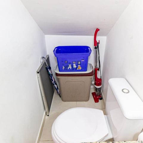 Casa de condomínio à venda com 91m², 3 quartos e 2 vagas Casa de condomínio à venda com 91m², 3 quartos e 2 vagasLavabo