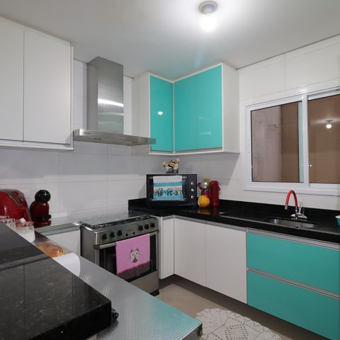 Apartamento à venda com 135m², 4 quartos e 2 vagasCozinha