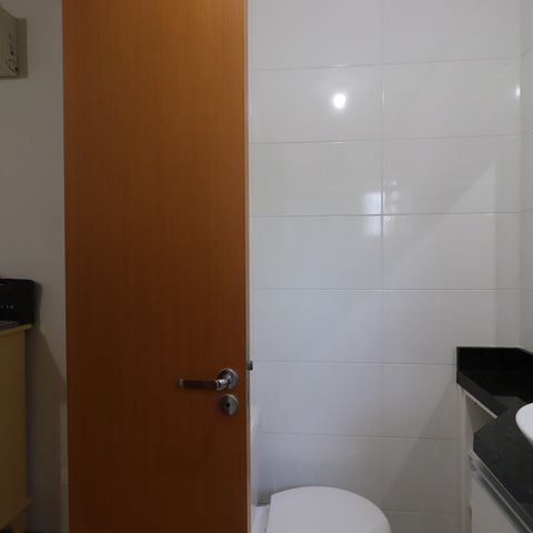 Apartamento à venda com 135m², 4 quartos e 2 vagasBanheiro da Suíte 2