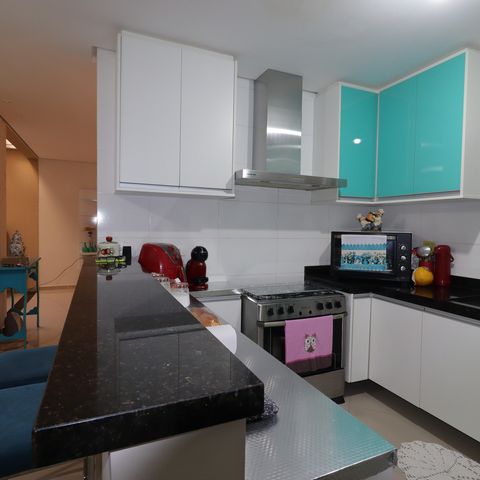 Apartamento à venda com 135m², 4 quartos e 2 vagasCozinha