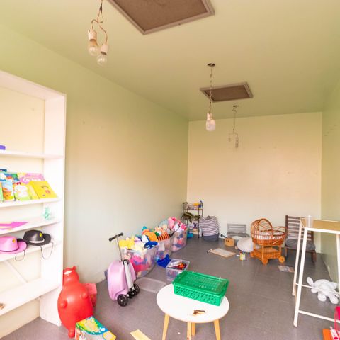 Casa para alugar com 450m², 5 quartos e 4 vagas Edicula /Quarto anexo 05