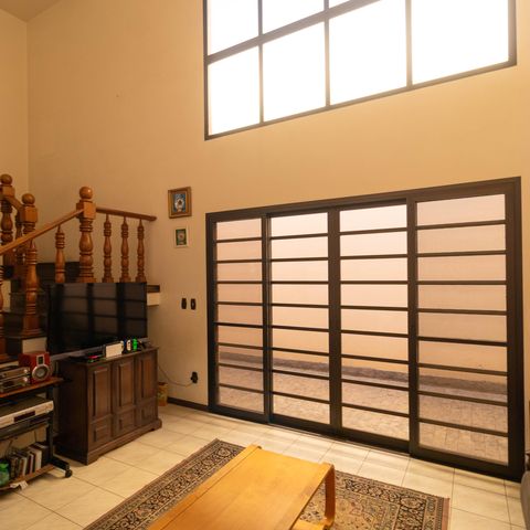 Casa para alugar com 450m², 5 quartos e 4 vagasSalas