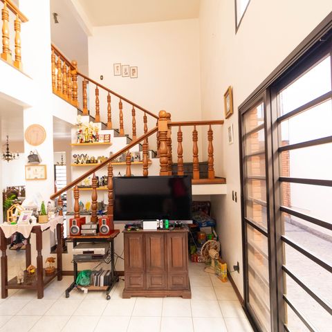 Casa para alugar com 450m², 5 quartos e 4 vagasSalas