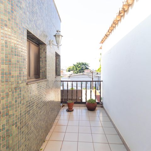Casa para alugar com 450m², 5 quartos e 4 vagasSacada do Escritório