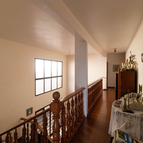 Casa para alugar com 450m², 5 quartos e 4 vagasCorredor
