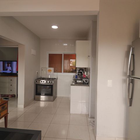 Casa à venda com 190m², 8 quartos e sem vaga Casa à venda com 190m², 8 quartos e sem vagaCasa 2 -Cozinha