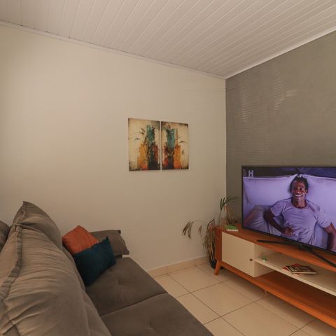 Casa à venda com 190m², 8 quartos e sem vaga Casa à venda com 190m², 8 quartos e sem vagaCasa 3 - Sala