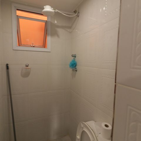 Casa à venda com 190m², 8 quartos e sem vaga Casa à venda com 190m², 8 quartos e sem vagaCasa 2 - Banheiro