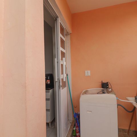 Casa à venda com 190m², 8 quartos e sem vaga Casa à venda com 190m², 8 quartos e sem vagaCasa 2 - Área de Serviço 2