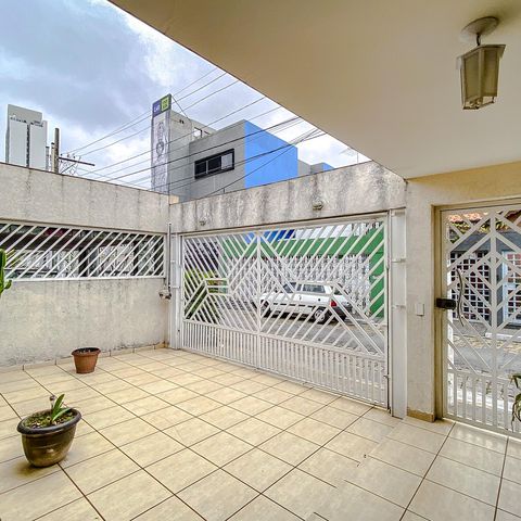Casa à venda com 95m², 2 quartos e 2 vagasGaragem