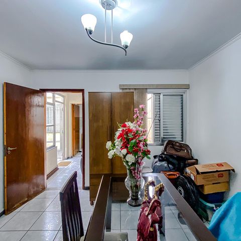 Casa à venda com 95m², 2 quartos e 2 vagasSuíte 2