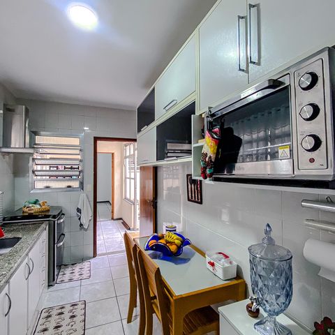 Casa à venda com 95m², 2 quartos e 2 vagasCozinha