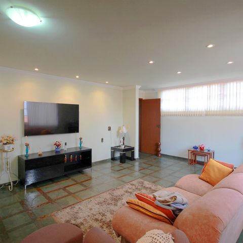 Casa para alugar com 420m², 5 quartos e 4 vagasSala de Estar 2