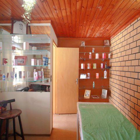 Casa para alugar com 420m², 5 quartos e 4 vagasEdícula