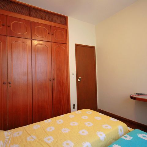 Casa para alugar com 420m², 5 quartos e 4 vagasQuarto 