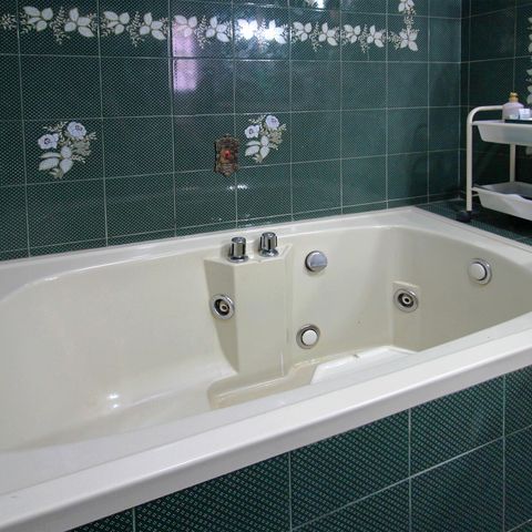 Casa para alugar com 420m², 5 quartos e 4 vagasBanheiro da Suíte