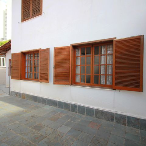 Casa para alugar com 420m², 5 quartos e 4 vagasVaranda