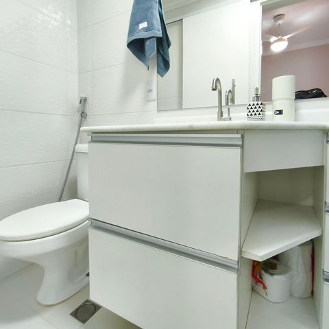 Apartamento à venda com 77m², 3 quartos e 1 vagaBanheiro Suíte