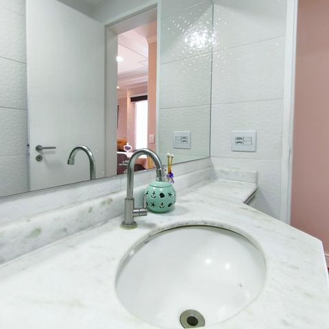 Apartamento à venda com 77m², 3 quartos e 1 vagaBanheiro Social