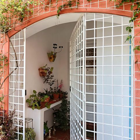 Casa à venda com 248m², 3 quartos e 2 vagas Casa à venda com 248m², 3 quartos e 2 vagasJardim na entrada