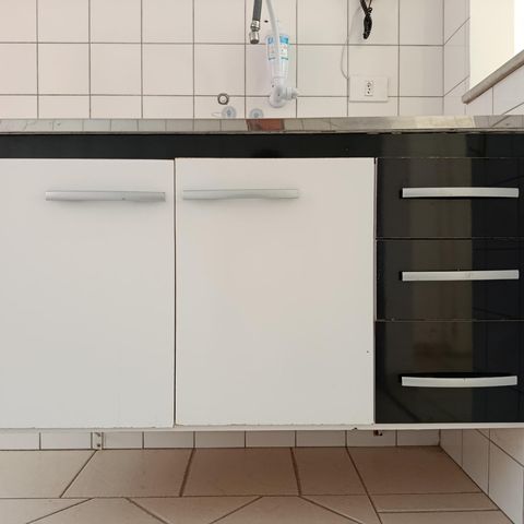 Casa à venda com 248m², 3 quartos e 2 vagas Casa à venda com 248m², 3 quartos e 2 vagasEdícula /cozinha