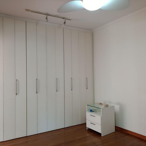 Casa à venda com 248m², 3 quartos e 2 vagas Casa à venda com 248m², 3 quartos e 2 vagasSuíte