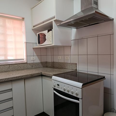 Casa à venda com 248m², 3 quartos e 2 vagas Casa à venda com 248m², 3 quartos e 2 vagasCozinha