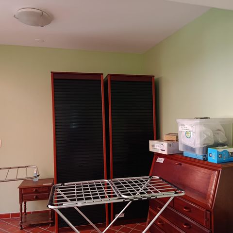Casa à venda com 248m², 3 quartos e 2 vagas Casa à venda com 248m², 3 quartos e 2 vagasQuarto