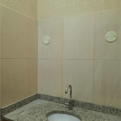 Casa à venda com 220m², 3 quartos e 3 vagas