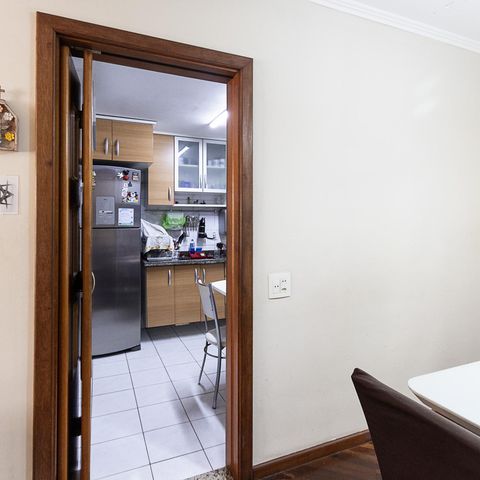 Casa à venda com 86m², 3 quartos e 2 vagas Casa à venda com 86m², 3 quartos e 2 vagasCopa