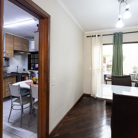 Casa à venda com 86m², 3 quartos e 2 vagas Casa à venda com 86m², 3 quartos e 2 vagasCopa