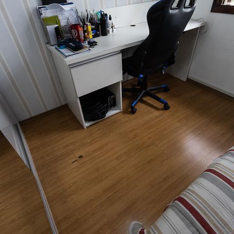 Casa à venda com 86m², 3 quartos e 2 vagas Casa à venda com 86m², 3 quartos e 2 vagasQuarto 1
