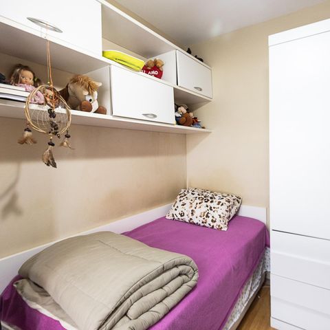 Casa à venda com 86m², 3 quartos e 2 vagas Casa à venda com 86m², 3 quartos e 2 vagasQuarto 2