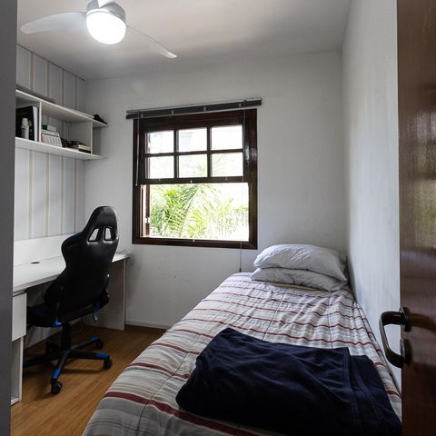 Casa à venda com 86m², 3 quartos e 2 vagas Casa à venda com 86m², 3 quartos e 2 vagasQuarto 1