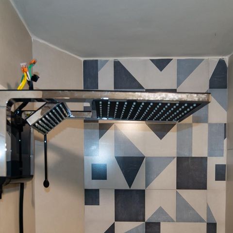 Studio para alugar com 34m², 0 quarto e sem vaga Studio para alugar com 34m², 0 quarto e sem vagaBanheiro