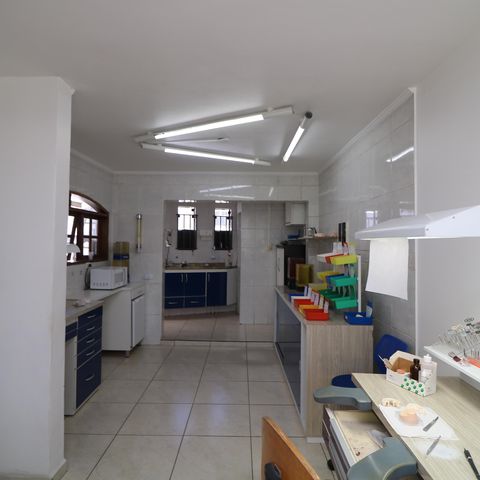 Casa à venda com 180m², 2 quartos e 2 vagasÁrea comum