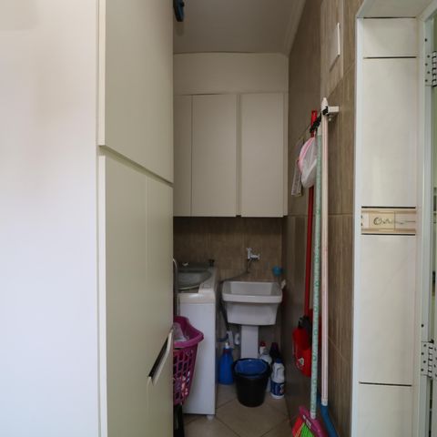 Casa à venda com 180m², 2 quartos e 2 vagasÁrea de Serviço
