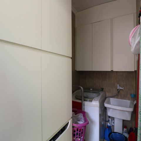Casa à venda com 180m², 2 quartos e 2 vagasÁrea de Serviço