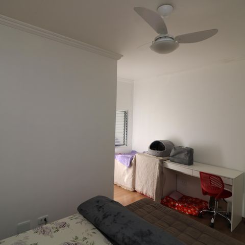 Casa à venda com 180m², 2 quartos e 2 vagasSuíte