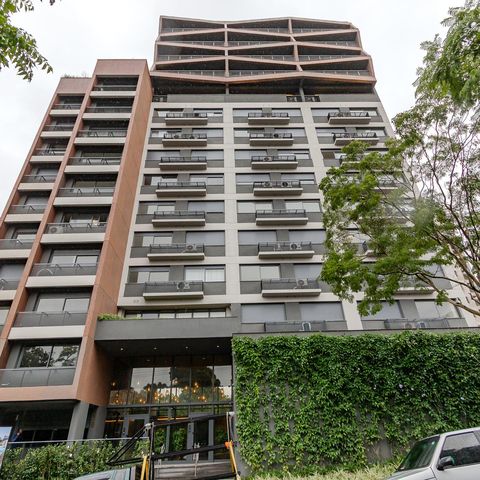 Studio à venda com 30m², 1 quarto e sem vaga Studio à venda com 30m², 1 quarto e sem vagaFachada
