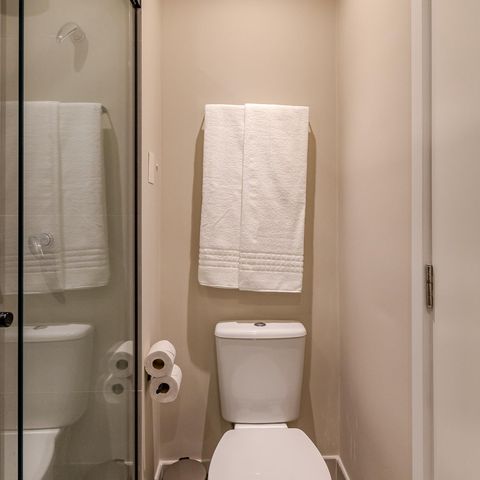 Studio à venda com 30m², 1 quarto e sem vaga Studio à venda com 30m², 1 quarto e sem vagaBanheiro