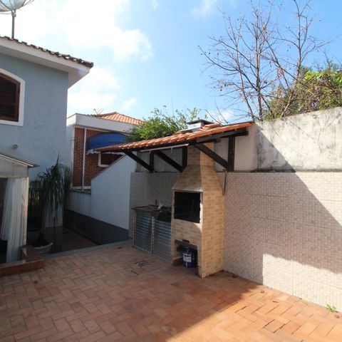 Casa à venda com 170m², 3 quartos e 3 vagasÁrea de Serviço