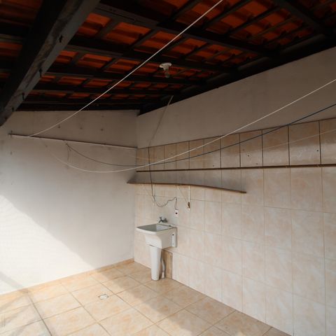 Casa à venda com 170m², 3 quartos e 3 vagasÁrea de Serviço