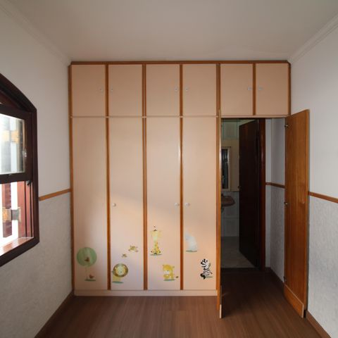 Casa à venda com 170m², 3 quartos e 3 vagasSuíte 2
