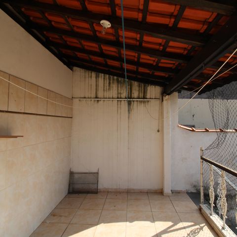 Casa à venda com 170m², 3 quartos e 3 vagasÁrea de Serviço