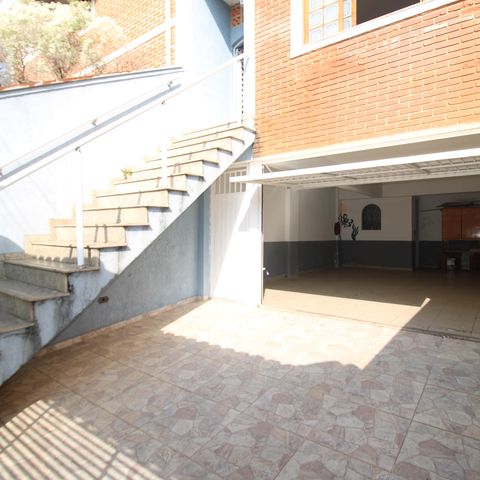 Casa à venda com 170m², 3 quartos e 3 vagasGaragem