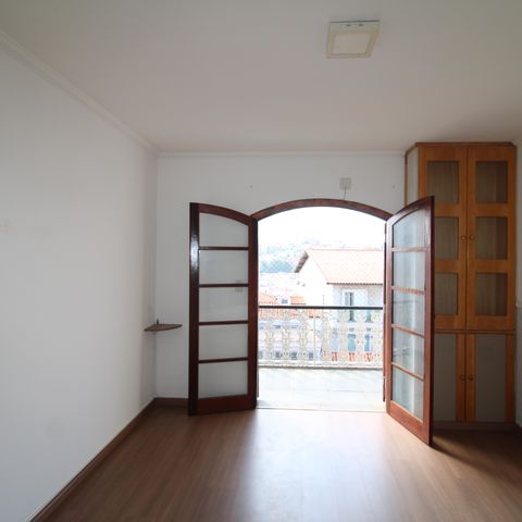 Casa à venda com 170m², 3 quartos e 3 vagasSuíte 3